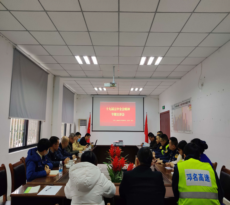 李忠平_副本.jpg