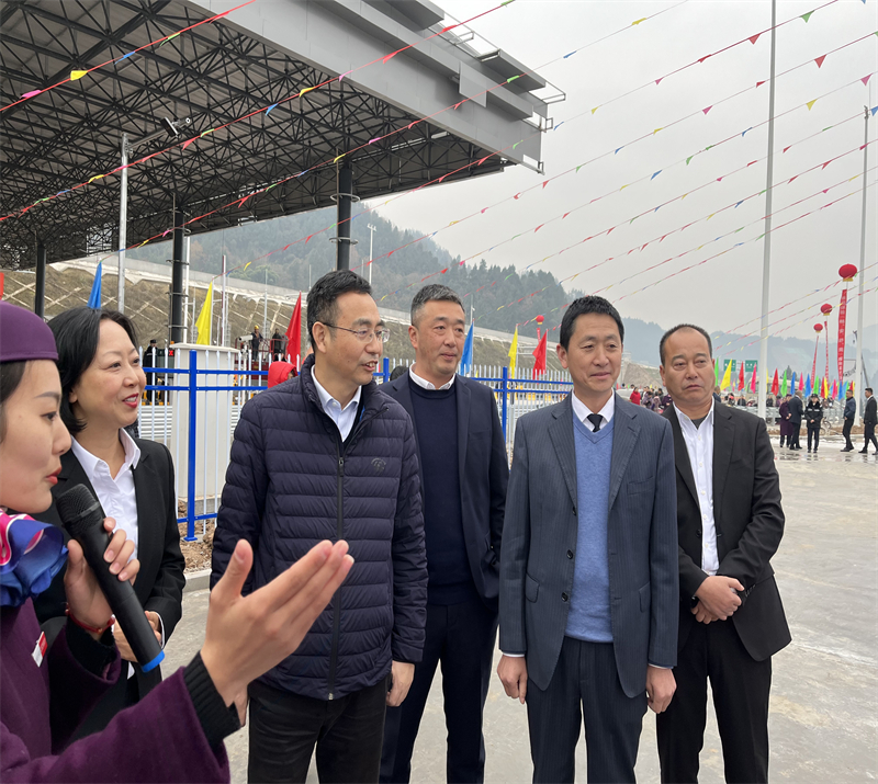 20231229楊坦了解蒼巴高速情況.jpg