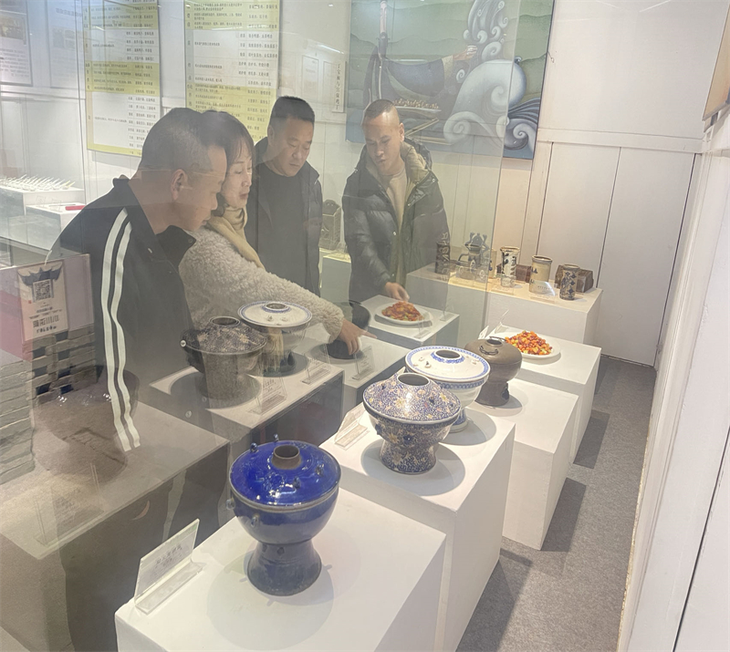 20240105奮進交投——開展廚藝技能培訓 提升服務保障水平3.jpg